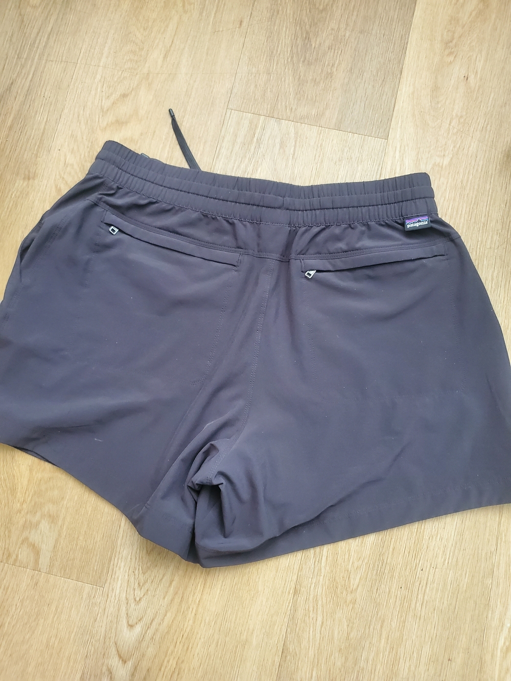 Patagonia Black 4 Pockets Athletic Shorts Womens Sz S